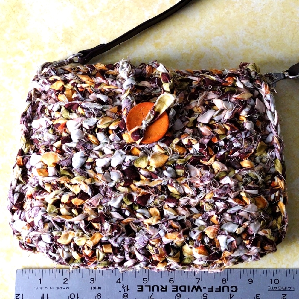 Crocheted Rag Purse - Picture 6 of 9